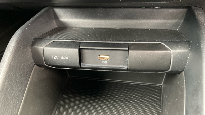 Kia Stonic 1.0T GDi 99 2 5dr DCT Petrol Estate